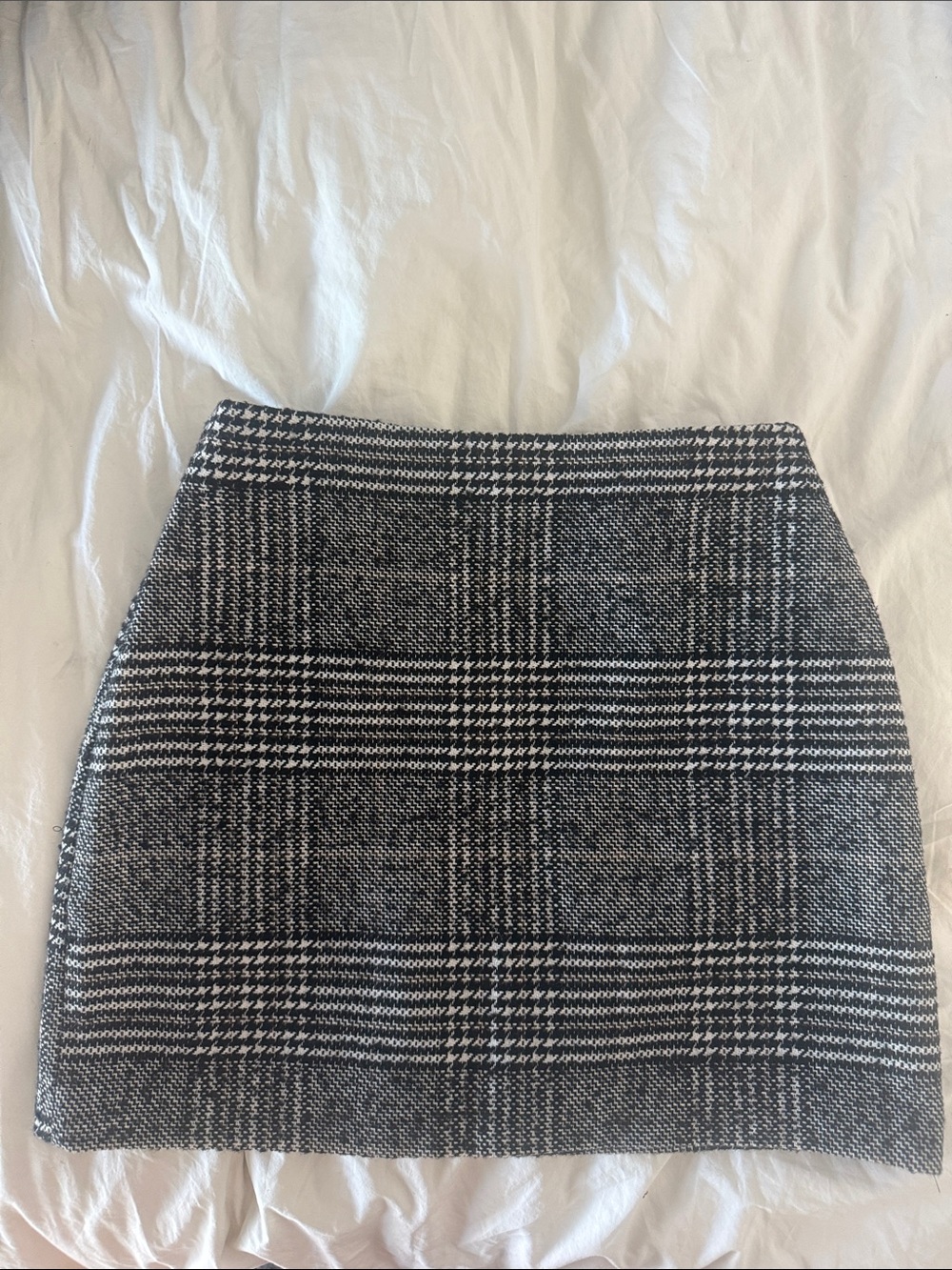 Classic Plaid Mini Skirt - Black & White size 2